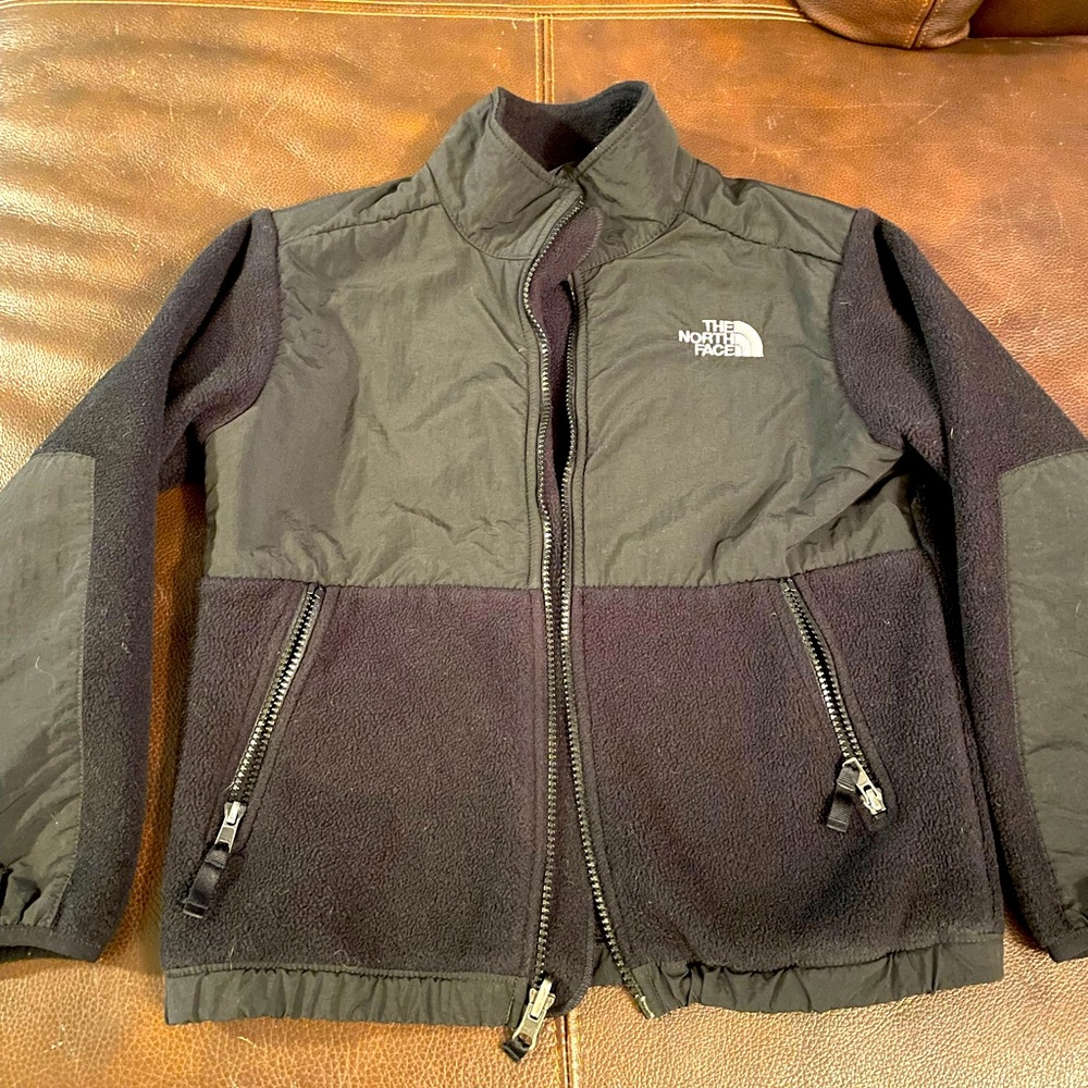Boys North face Denali jacket size 7/8